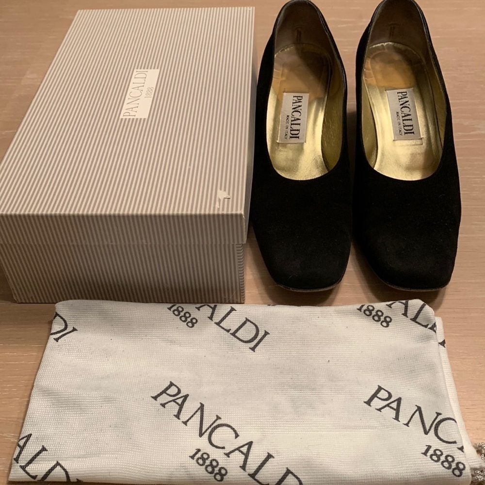 Pancaldi Black Suede Kid in 8.5B, uppers in good cond, some sole wear heel drag